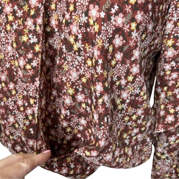 NWT Max Studio Brick Red Faux-Wrap Ditsy Floral Ruffle Long Sleeve Blouse Top M - Picture 6 of 12